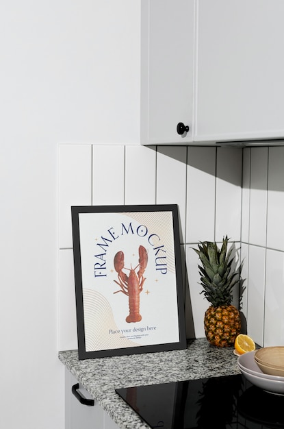 Modelo de moldura na bancada da cozinha
