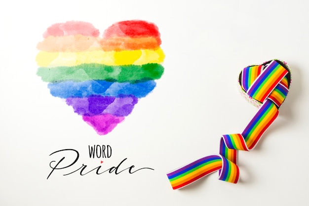 PSD modelo de orgulho gay coração aquarela