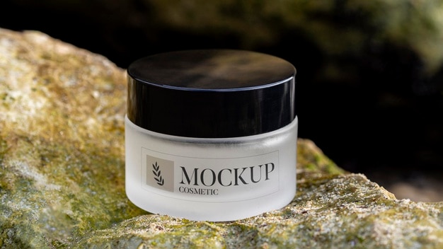 Modelo de produto cosmético para cuidados de beleza