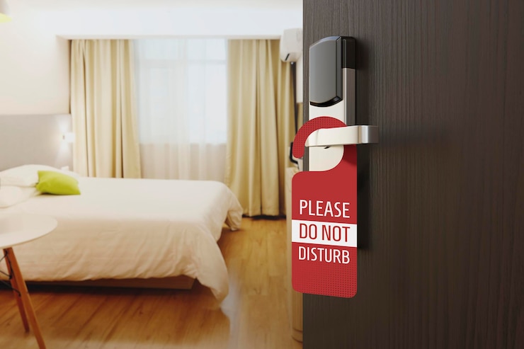 PSD modelo de etiqueta de la habitación del hotel en psd