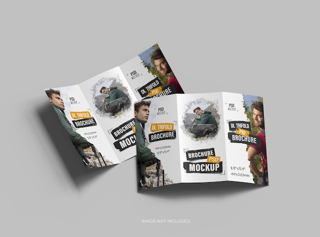 Modelo de folleto A4 triples personalizable para presentar su diseño en 3D