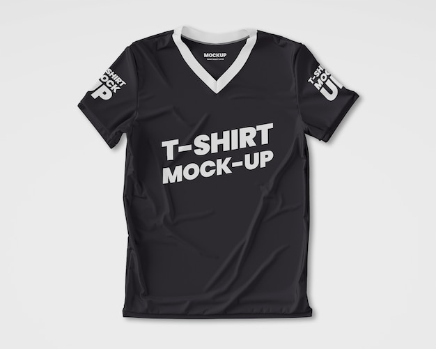 Modelo realista de camiseta masculina