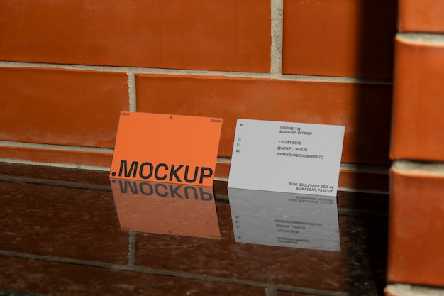 Modelo de tarjeta de visita con sombras