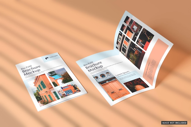 Los modelos de folletos triples PSD son totalmente editables con sombras