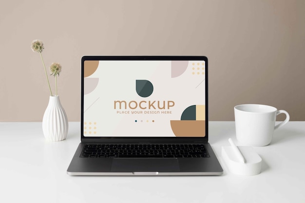 Moderne laptop-mock-up-anordnung