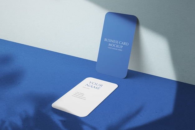 Moderne stilvolle blaue editierbare professionelle vertikale visitenkarten-psd-modelle