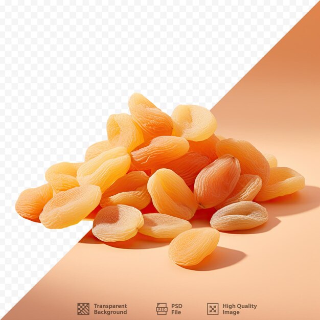 Un montón de cacahuetes con un fondo naranja y un cuadrado blanco a la izquierda.