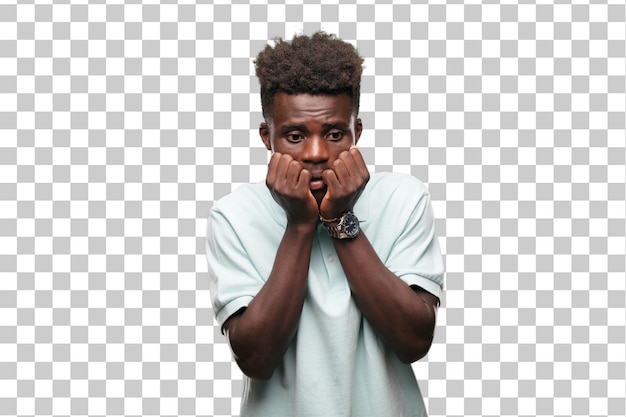 Muestra fresca joven del hombre negro. cortar persona contra fondo monocromo