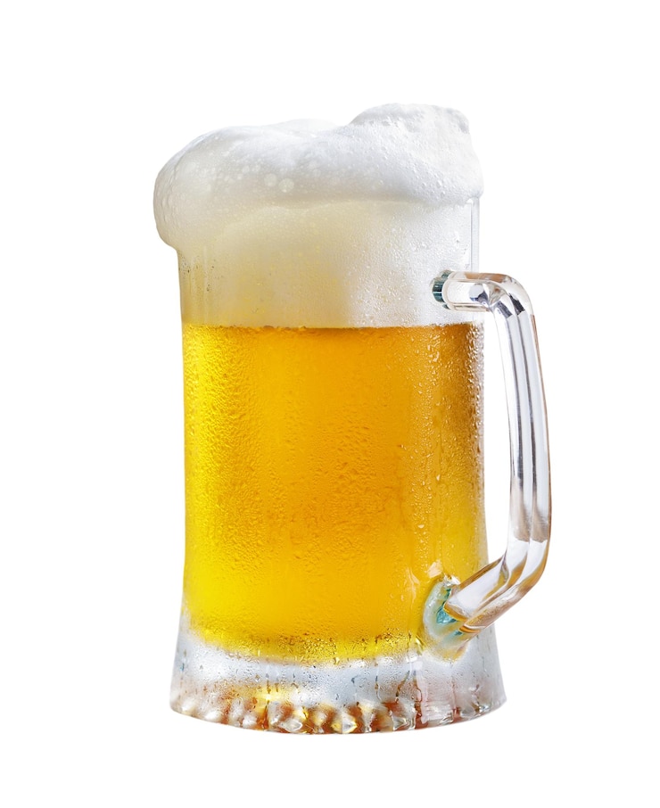 PSD mug of beer isolated on transparent background