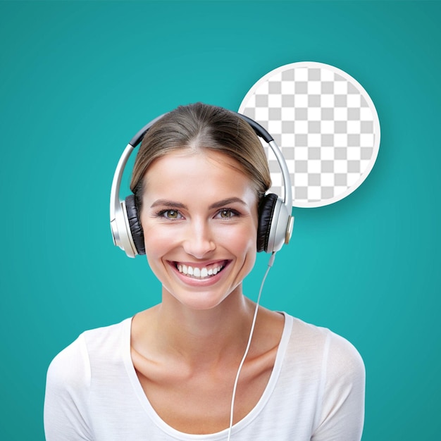 Mujer hermosa con auriculares aislados en un fondo blanco aislado