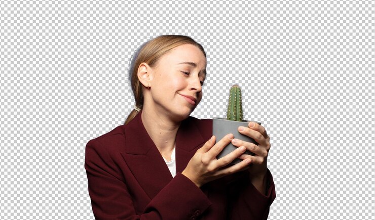 PSD mujer de negocios con un cactus decorativo