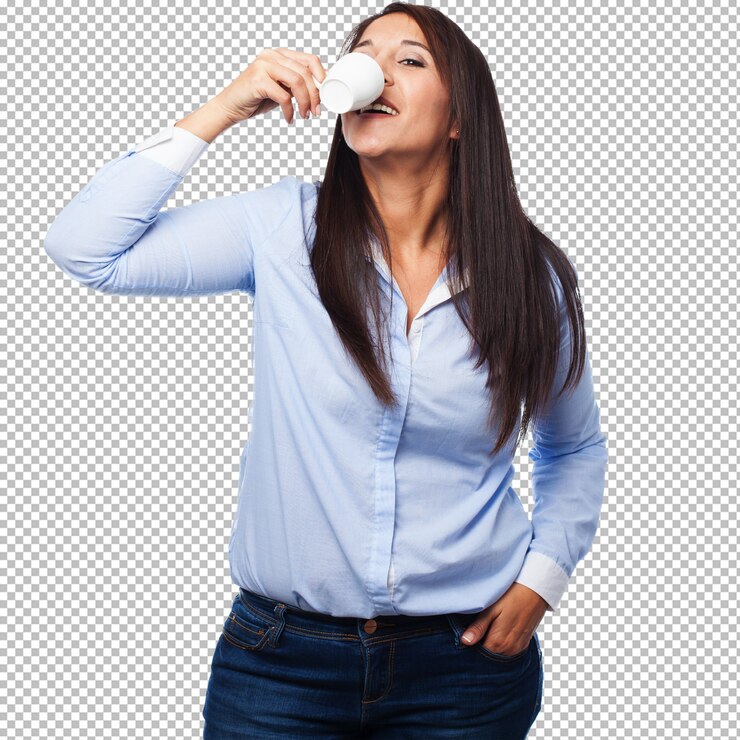 PSD mulher jovem a beber café.