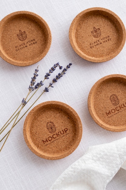 Nahaufnahme von Wohnaccessoires aus Kork