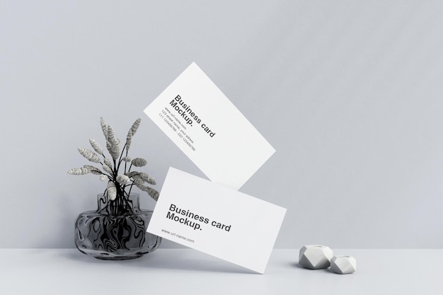 Nettoyer Une Entreprise Minimale Avec Une Maquette De Carte De Fleurs