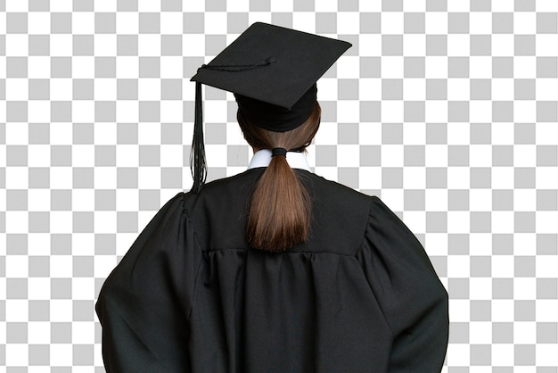 Niña universitaria sobre antecedentes aislados en posición trasera