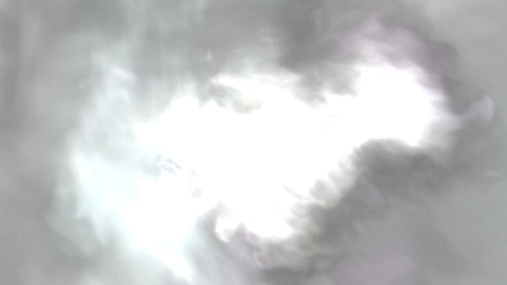 PSD un nuage blanc avec un fond noir