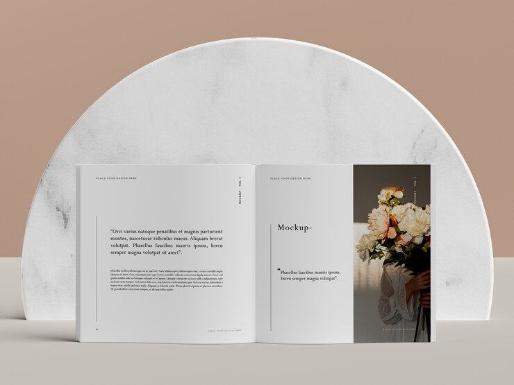 Offenes Buch mit Blumenmagazin-Modell