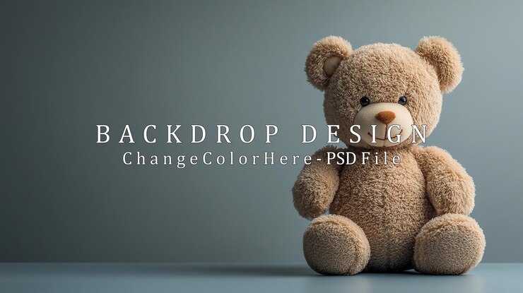 PSD un ours en peluche souriant sur un fond bleu