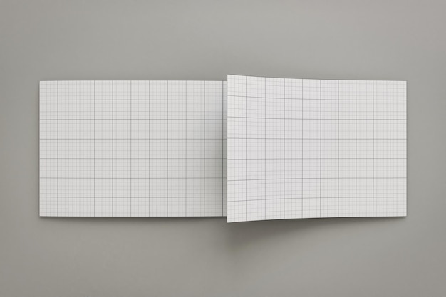 Page horizontale triplée Brochure ouverte Maquette pliée