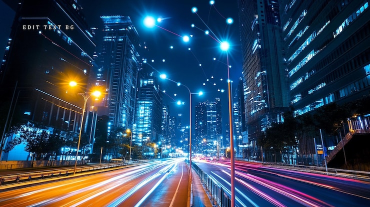 PSD paisaje urbano nocturno con rascacielos iluminados y senderos de luz en una autopista concurrida