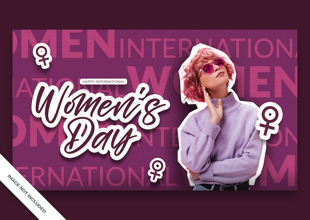 PSD una pancarta para el día de la mujer con una mujer con gafas de sol y un suéter rosa.