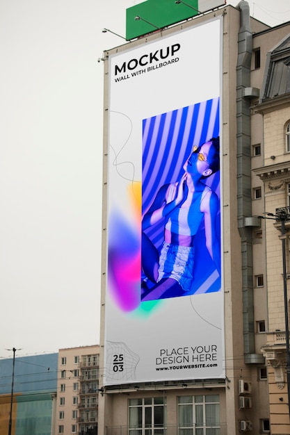 Panneau d'affichage publicitaire sur la conception de maquette murale