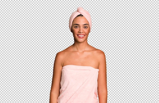 parecendo feliz e agradavelmente surpreendido