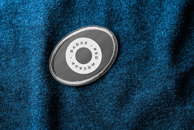 Patch-Attrappe auf Jeansstoff