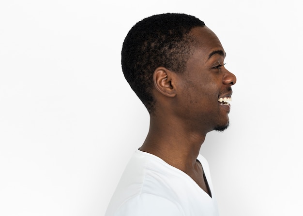 PSD perfil de un hombre africano feliz