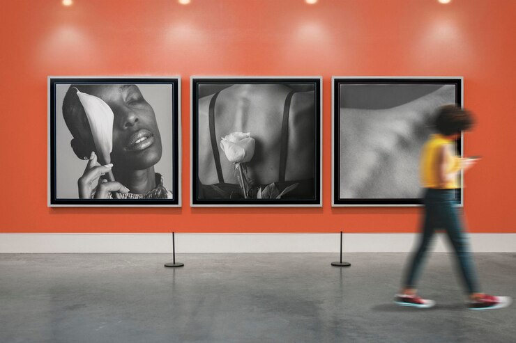PSD photo frame mockup exhibition showcase psd (modello di esposizione di fotogrammi)