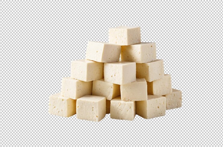 PSD una pila de cubos de tofu en un plato