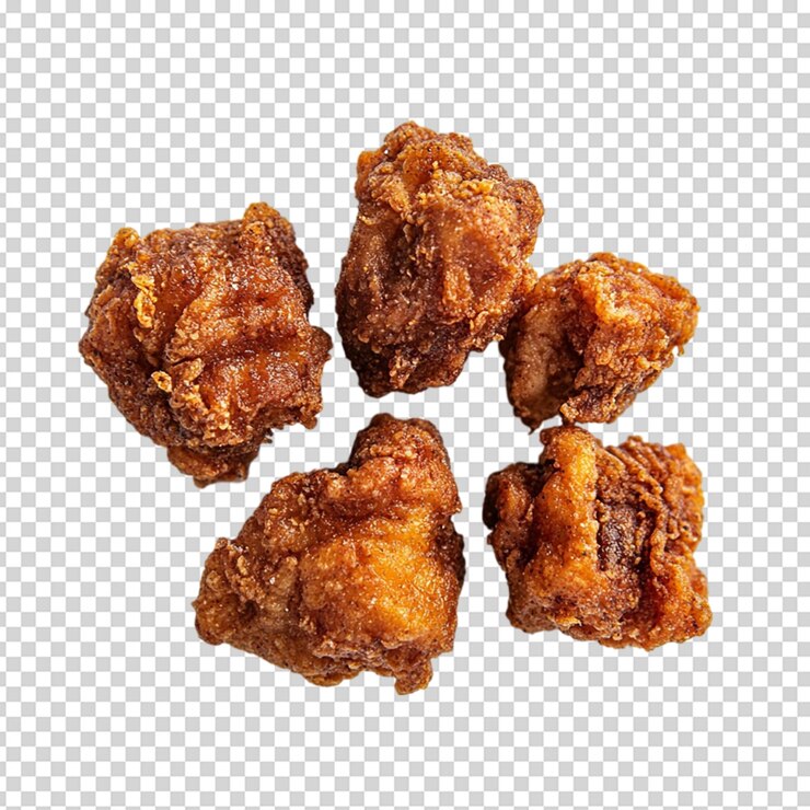 PSD una pila de pollo frito aislado en un fondo blanco