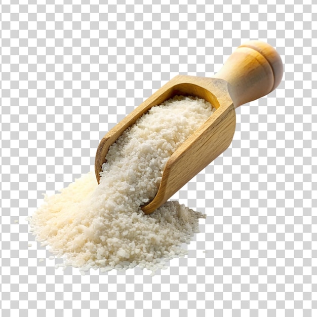 Polvo de arroz en una cuchara de madera aislado sobre un fondo transparente