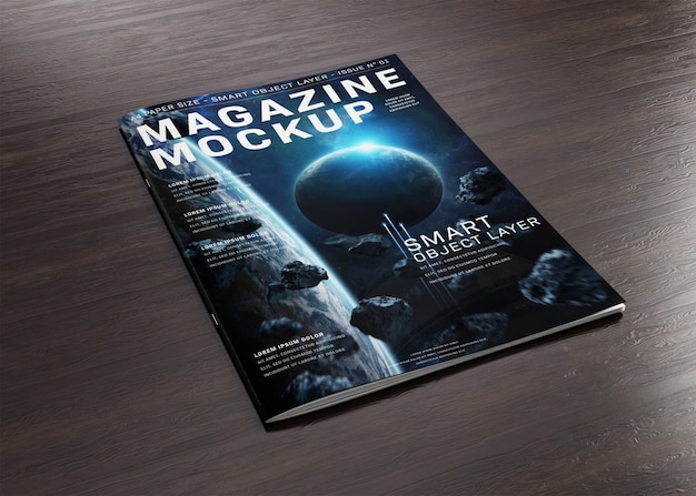 Portada de revista sobre superficie de madera Maqueta