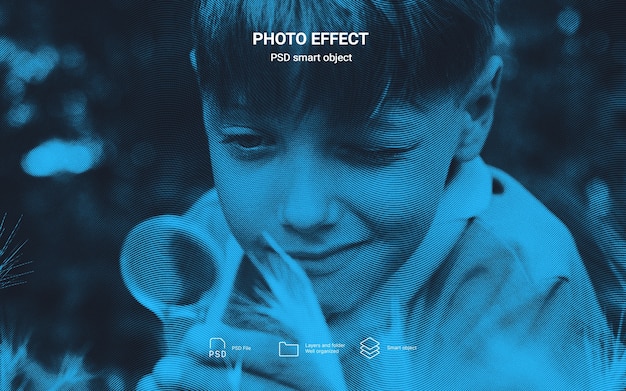 Porträt einer Person mit blauer Farbeffekt