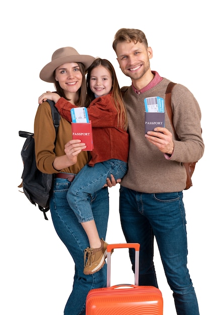 Portrait de famille avec fille prête pour un voyage de vacances