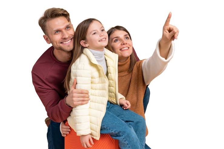 PSD portrait de famille avec fille prête pour un voyage de vacances