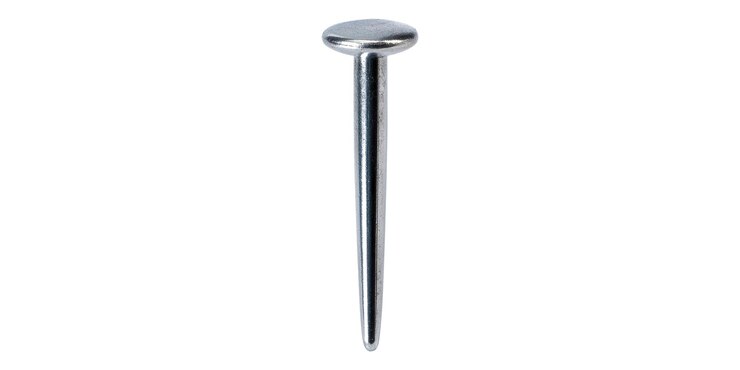 PSD prego de metal isolado em fundo transparente