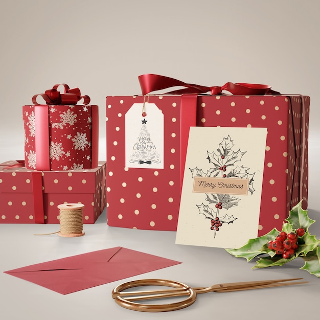 Presentes de mock-up preparados para o dia de Natal