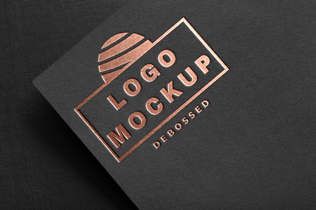 Primo piano sul mockup del logo