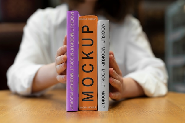 Projeto de maquete de biblioteca de livros