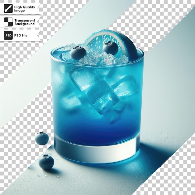 Psd-blauer cocktail mit eis in glas auf durchsichtigem hintergrund mit bearbeitbarer maskenschicht