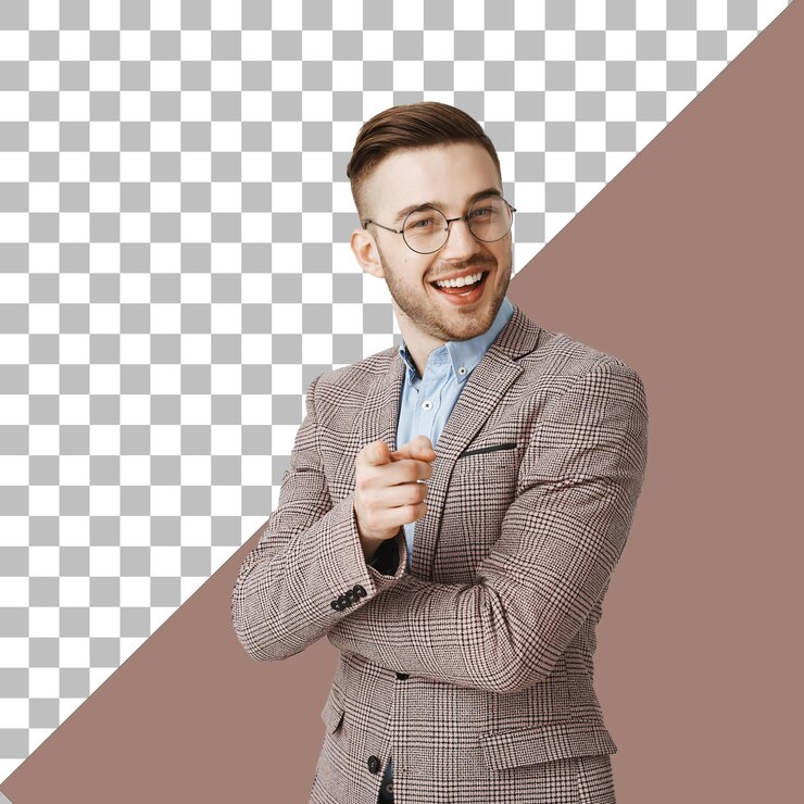 PSD un hombre con un traje y gafas está sonriendo y con un traje con fondo transparente