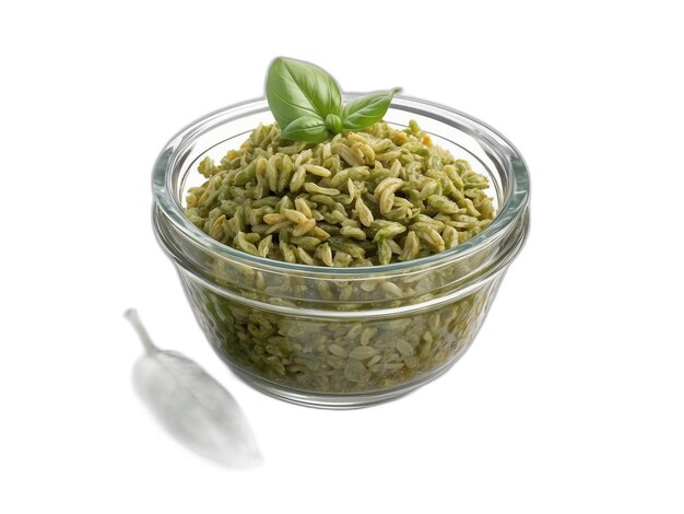 Psd de pasta de pesto sobre un fondo blanco