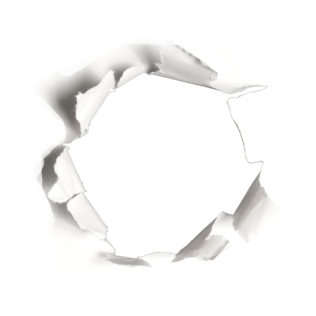 PSD pour note de papier déchiré avec clip papier blanc réaliste isolé sur un fond transparent