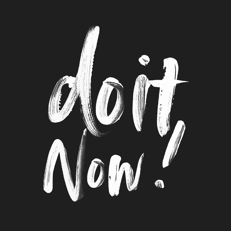 PSD psd typography quotes debe ahora con fondo negro para las redes sociales e instagram post template