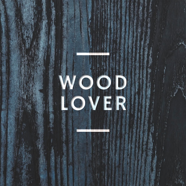 Publicité pour amoureux du bois sur un modèle Instagram texturé en bois