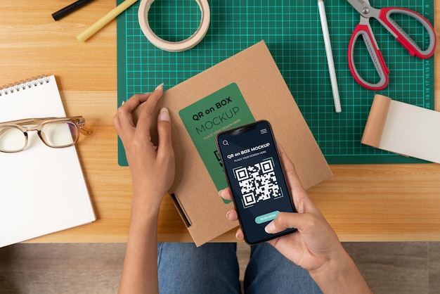 PSD qr-code auf box-mockup-design