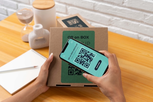 PSD qr-code auf box-mockup-design