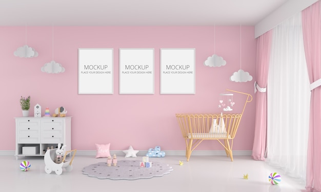 Quarto infantil rosa com maquete de moldura